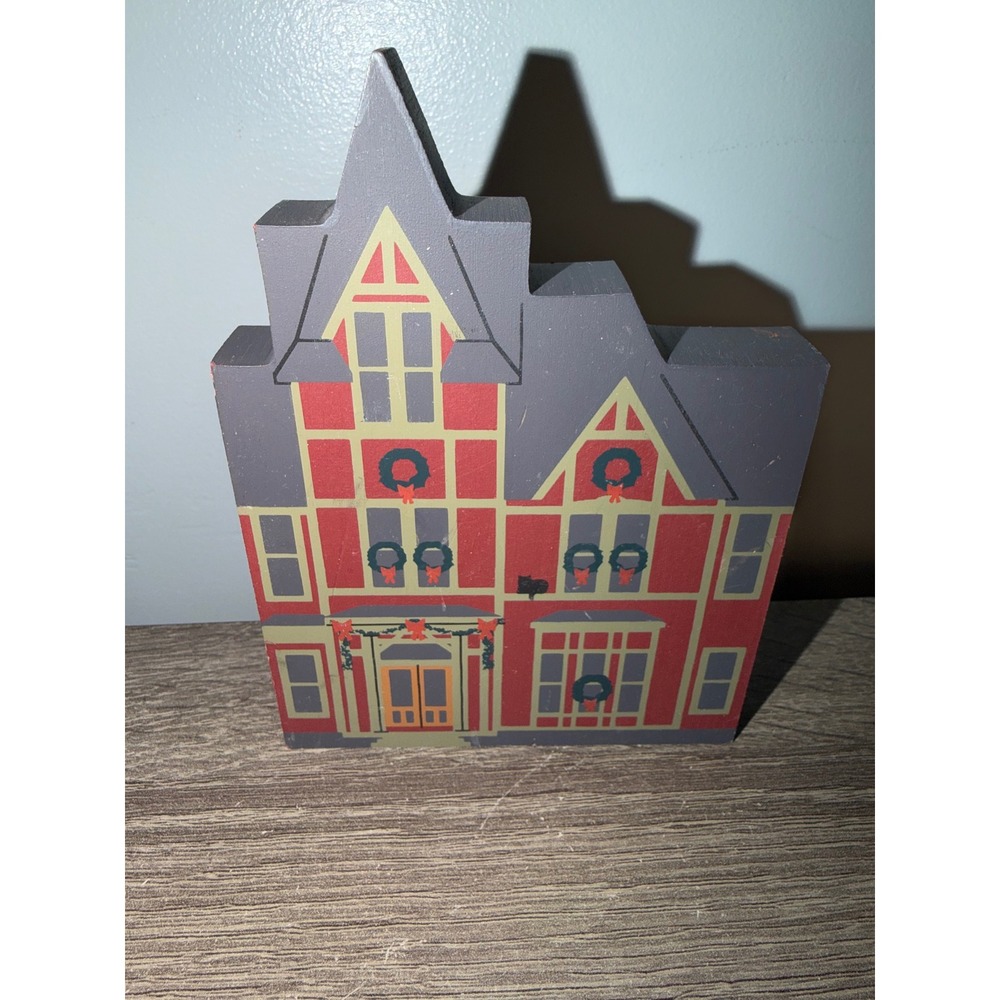 The Cats Meow Village Overholt House 1992 Hometown Christmas Series Wood Decor